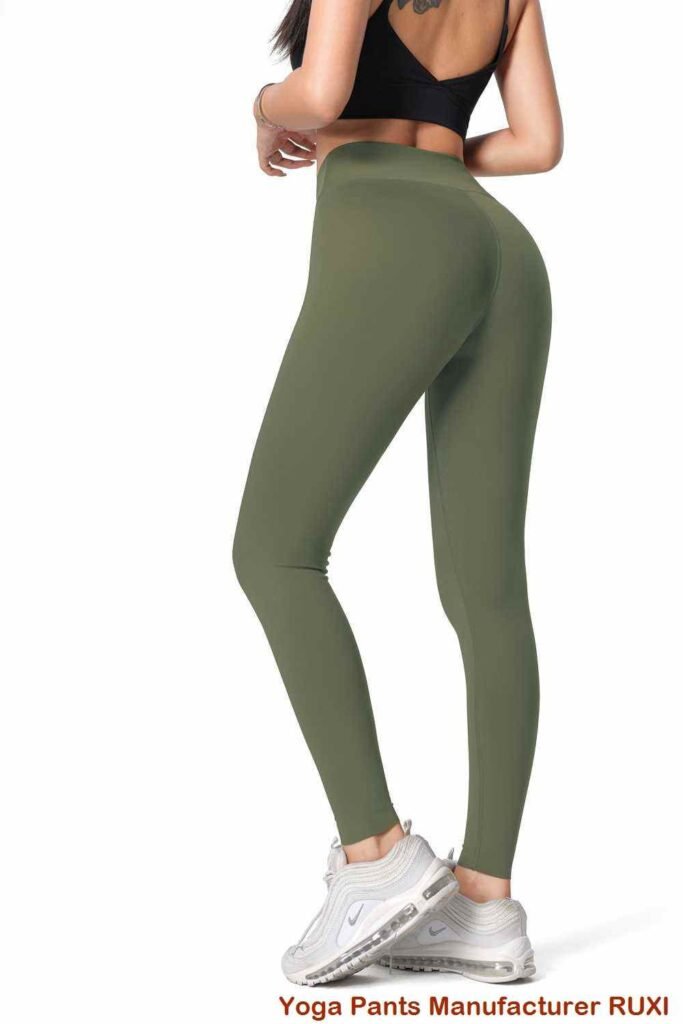 เสื้อกั๊กกอล์ฟสีขาว RUXI tg2350