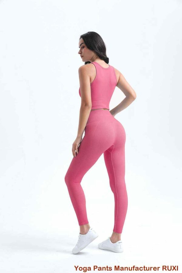 กางเกงเลกกิ้งทรงบูทคัทสีดำ RUXI