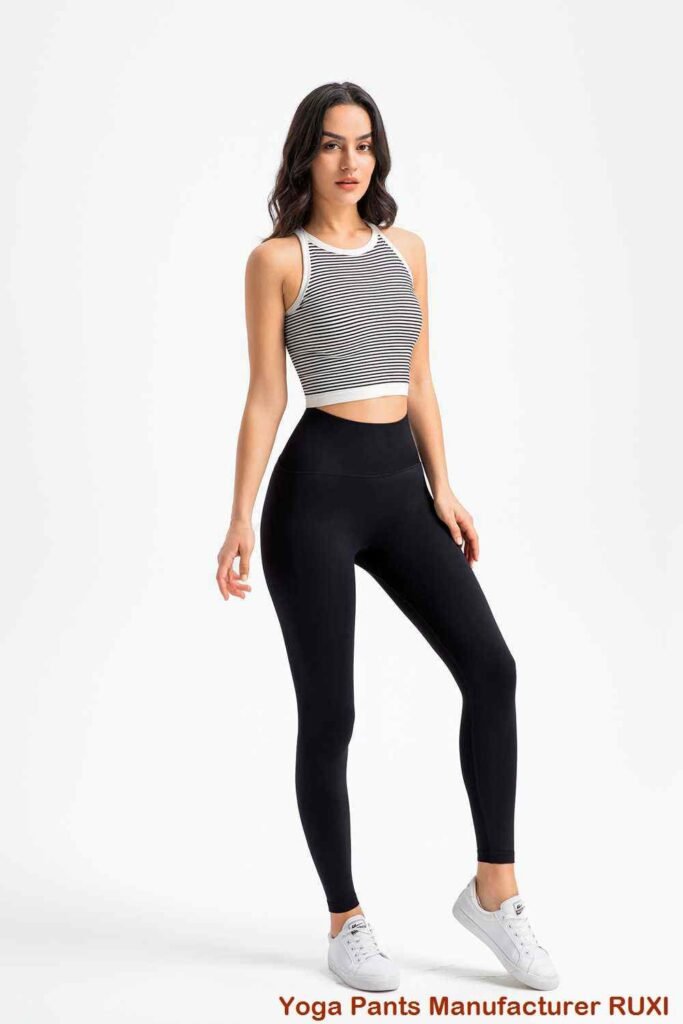 กางเกงกระโปรงกอล์ฟสีดำมีกระเป๋า