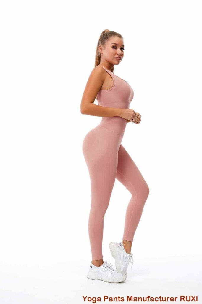 กางเกงบาสเกตบอลขาสั้นผู้หญิงสีดำ