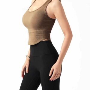 แจ็คเก็ตนีโอพรีนสำหรับว่ายน้ำ